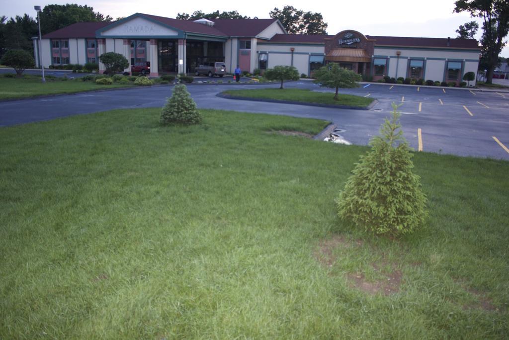 The Garden Inn Elkhart Eksteriør billede